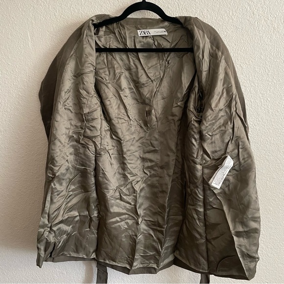 Zara Woman’s Neutral Belted Blazer Dress - Picture 4 of 7